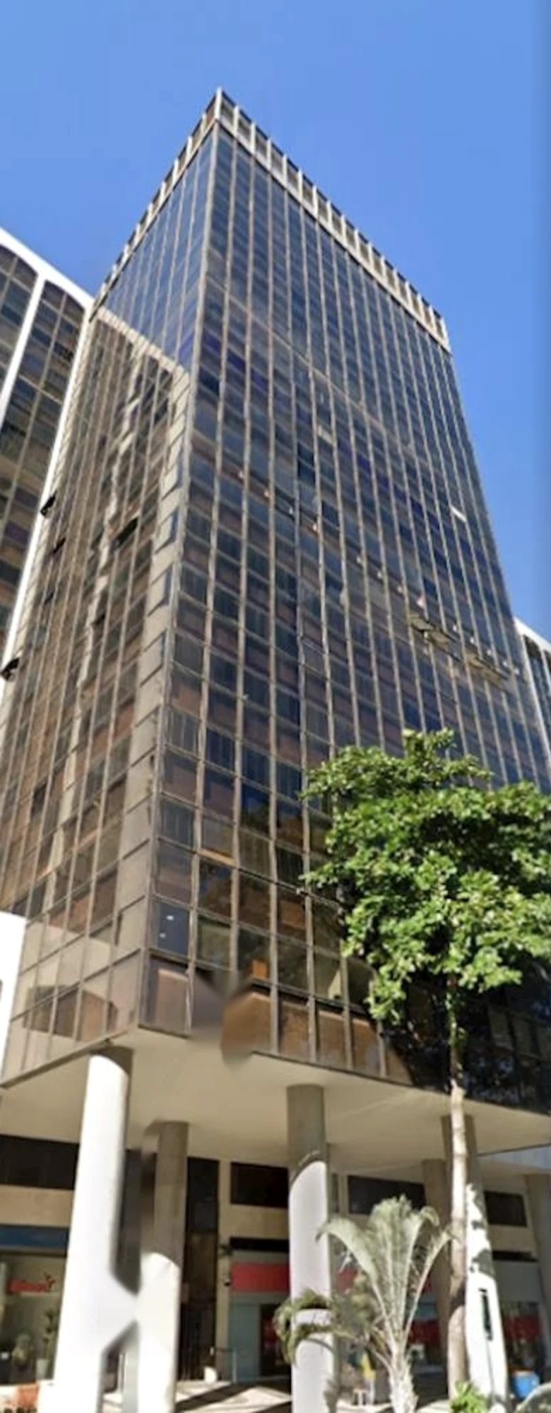 Edifício da Av. Marechal Câmara, 160, no Centro do Rio de Janeiro, onde fica o escritório